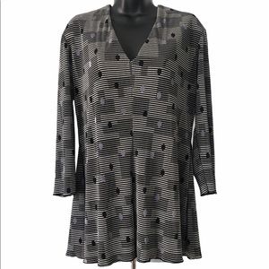 Dress Barn “Crinkle” Geometric Print Casual Tunic